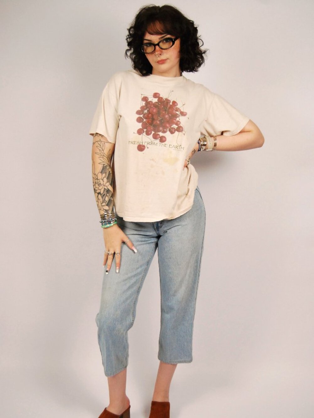 90s Cherry T-Shirt (L) large vintage white distressed single stitch streetwear